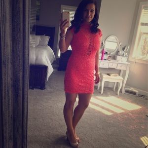 NWT Bebe Gwen Lace dress